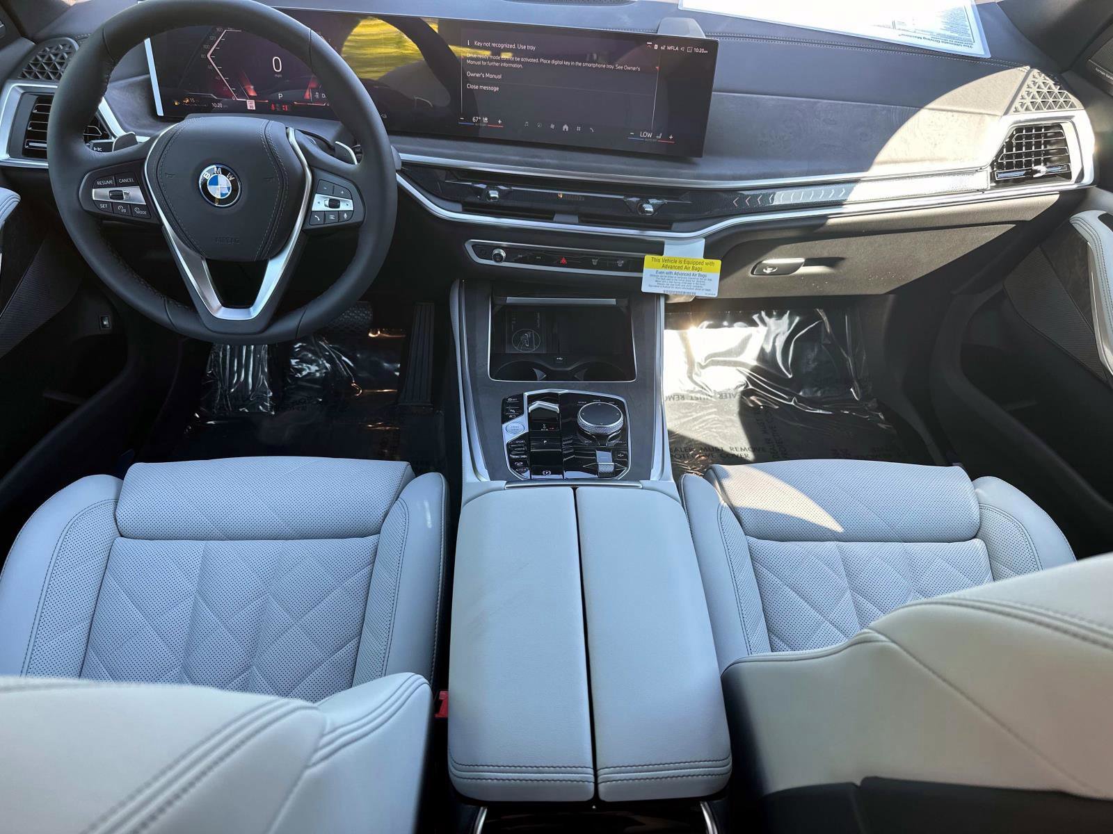 New 2026 BMW X5 xDrive50e w/ Climate Comfort Package image 16