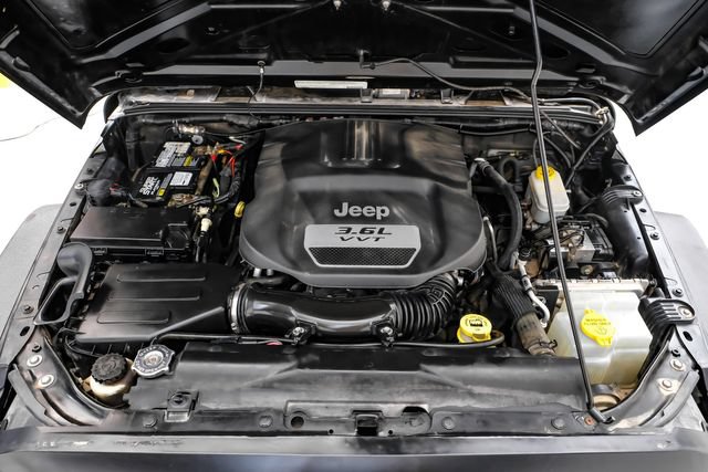 Used 2012 Jeep Wrangler Sport AWD/4WD image 29