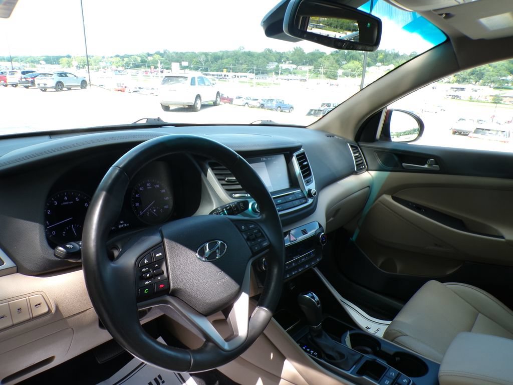 Used 2018 Hyundai Tucson Limited w/ Ultimate Package 02 AWD/4WD image 9