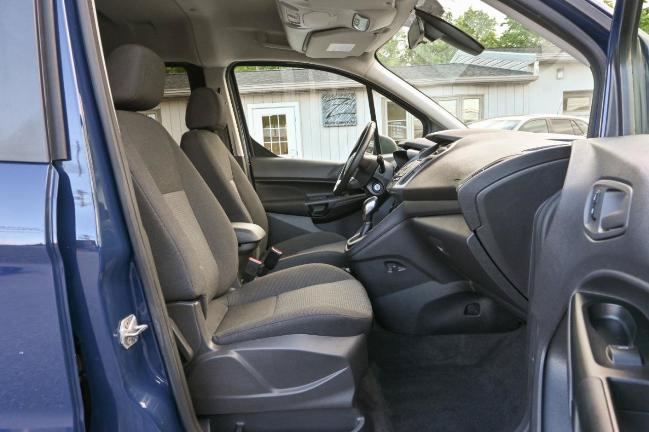 Used 2018 Ford Transit Connect XL FWD image 40