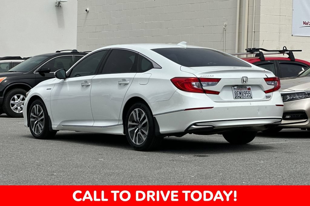 Used 2018 Honda Accord Touring image 5