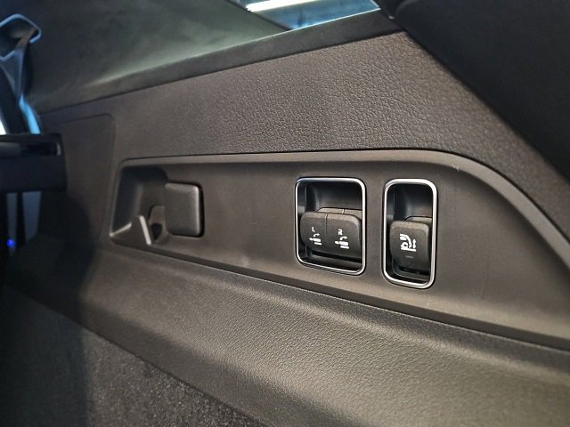 New 2026 Mercedes-Benz GLE 63 AMG S image 13