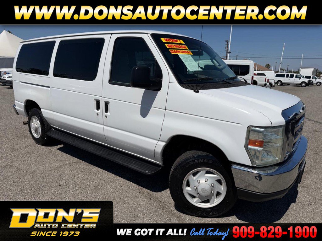 Used 2009 Ford E-350 and Econoline 350 Super Duty Wagon RWD image 1