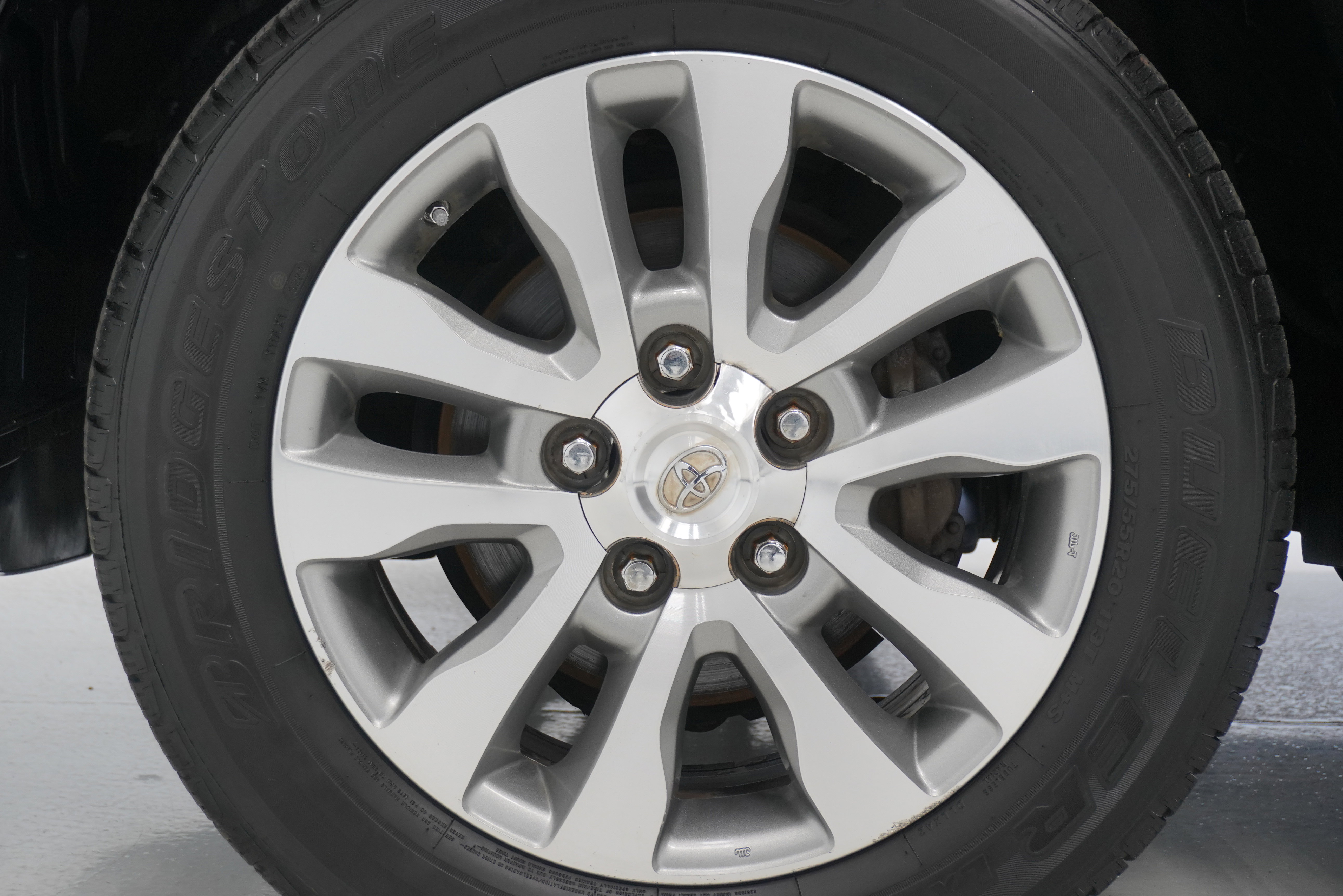 Used 2014 Toyota Sequoia Limited RWD image 28