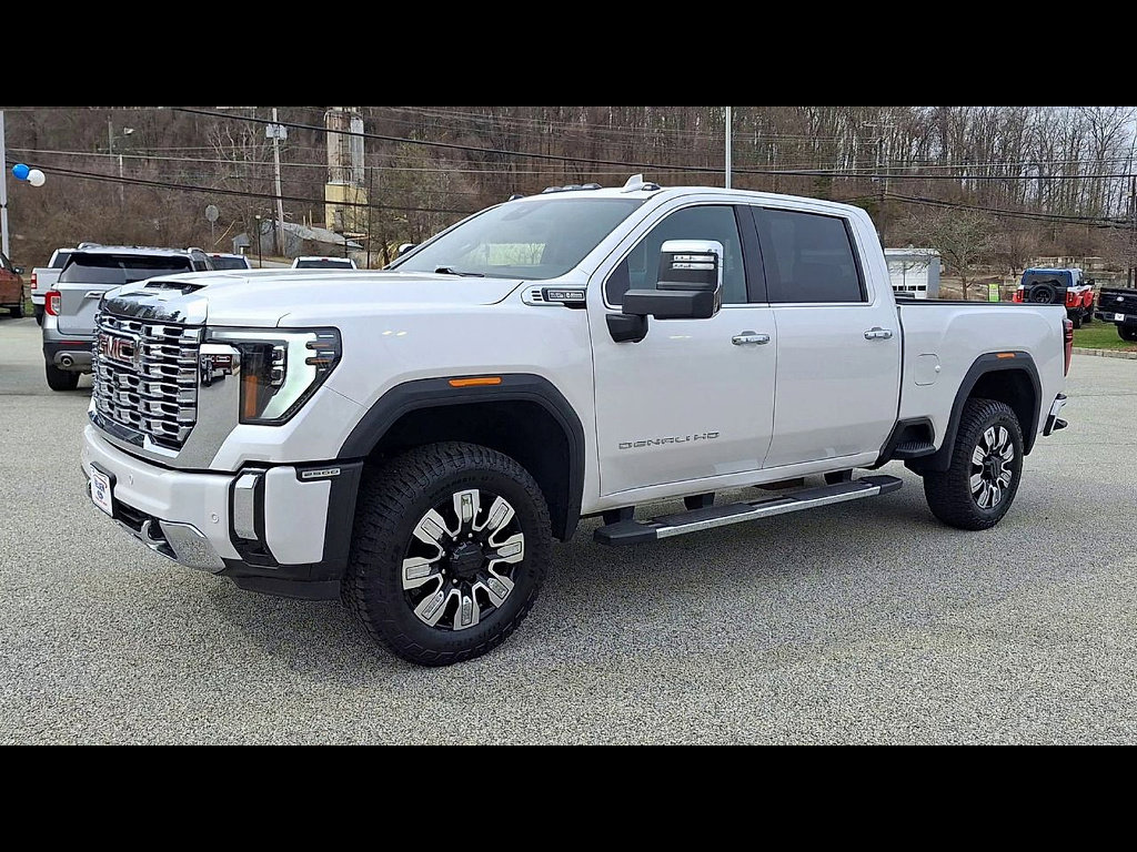 Used 2024 GMC Sierra 2500 Denali w/ Denali Reserve Package image 4