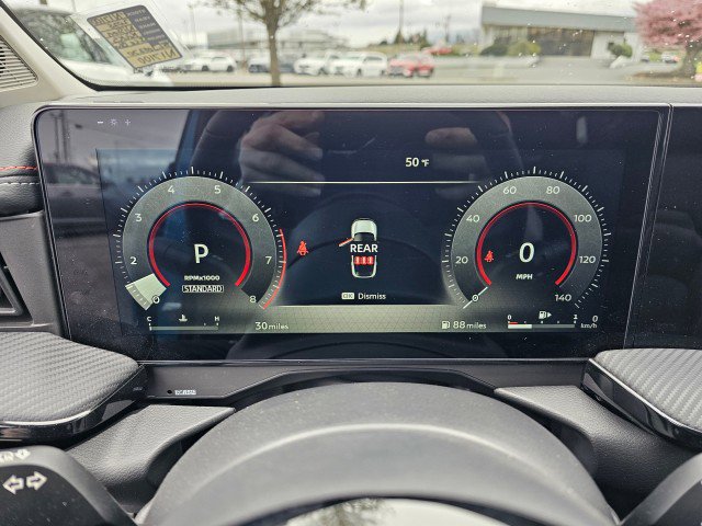 Used 2025 Nissan Kicks SR w/ SR Premium Package image 30