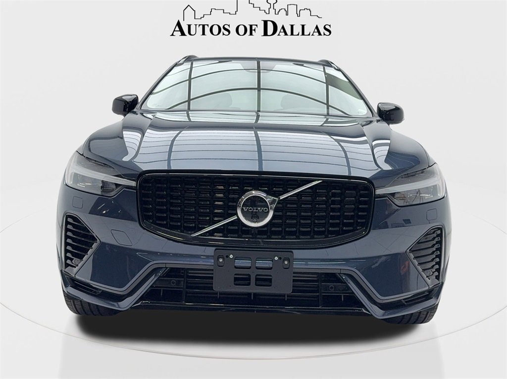 Used 2025 Volvo XC60 T8 Plus w/ Protection Package Premier image 4