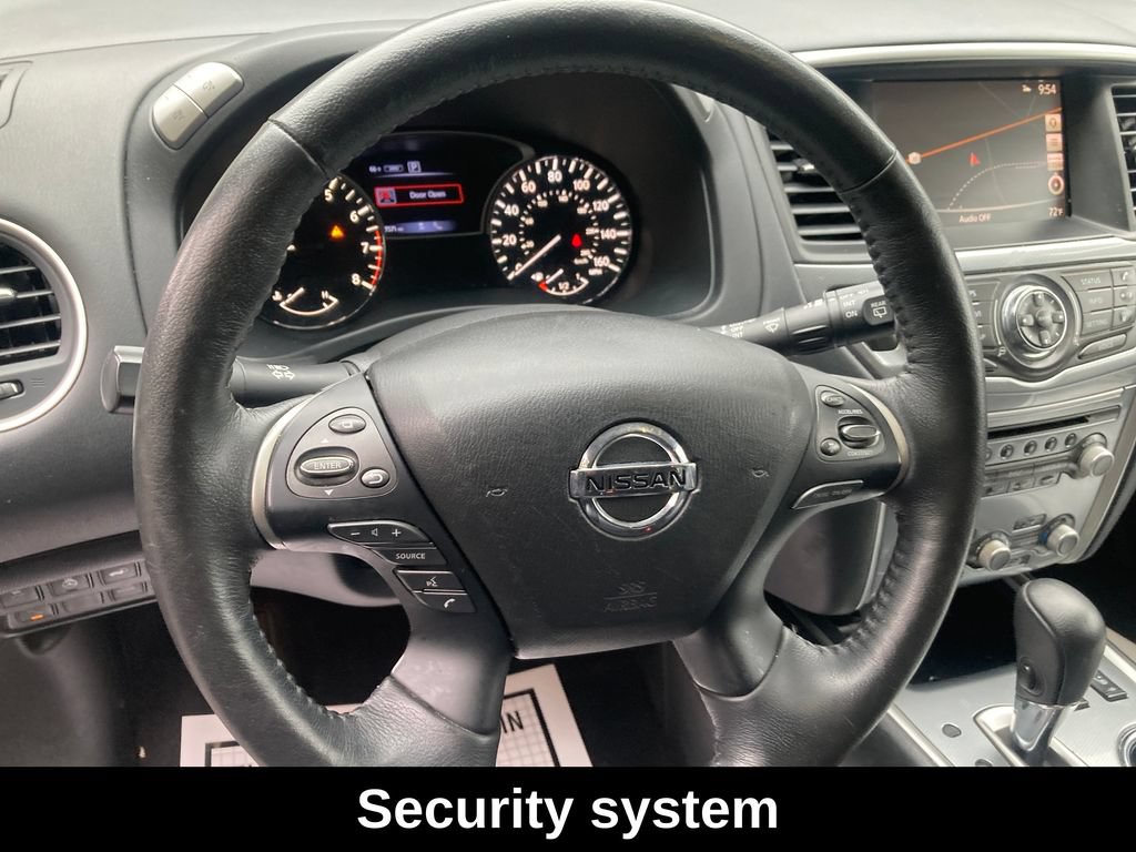 Used 2020 Nissan Pathfinder SL AWD/4WD image 18