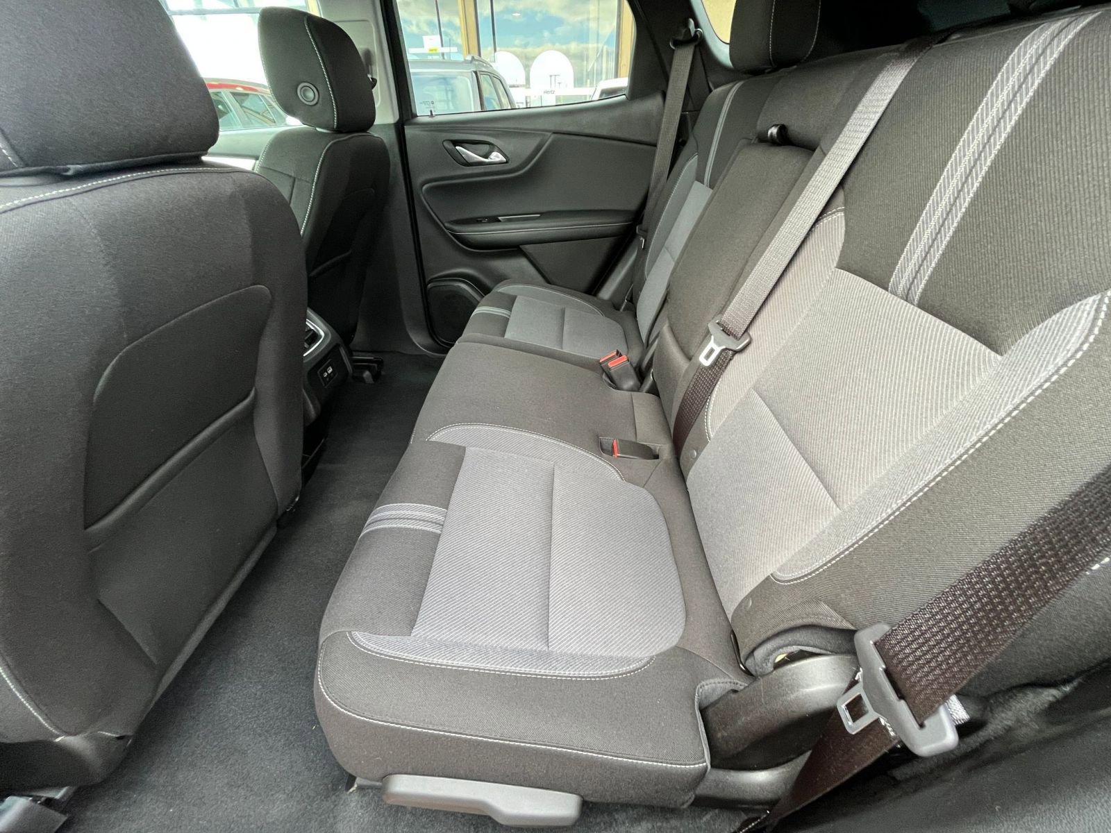 Used 2025 Chevrolet Blazer LT image 27