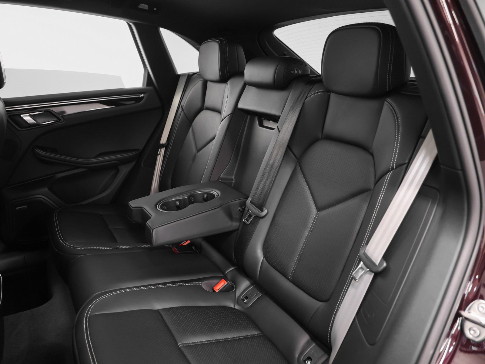 New 2026 Porsche Macan image 42