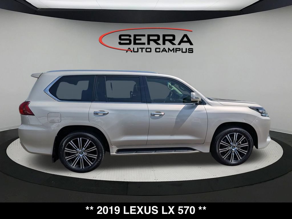 Used 2019 Lexus LX 570 4WD w/ Luxury Package image 12