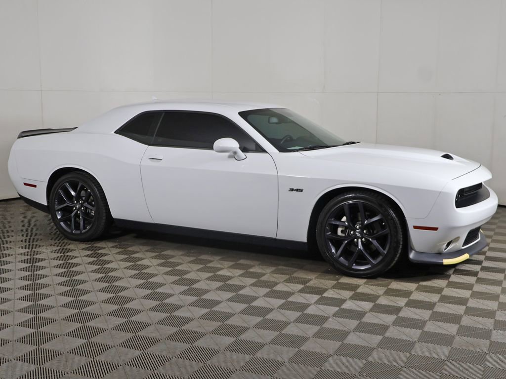 Used 2023 Dodge Challenger R/T w/ Blacktop Package image 12
