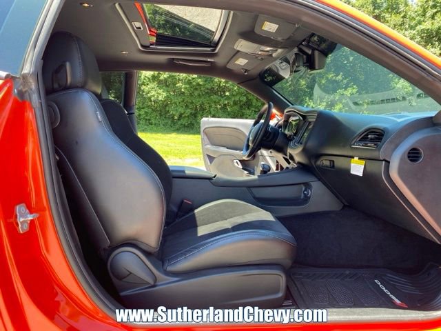 Used 2018 Dodge Challenger R/T Scat Pack RWD image 16