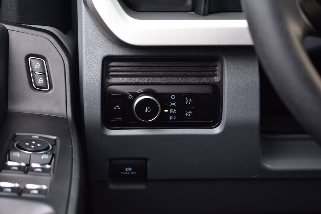 Used 2025 Ford F350 XL AWD/4WD image 43