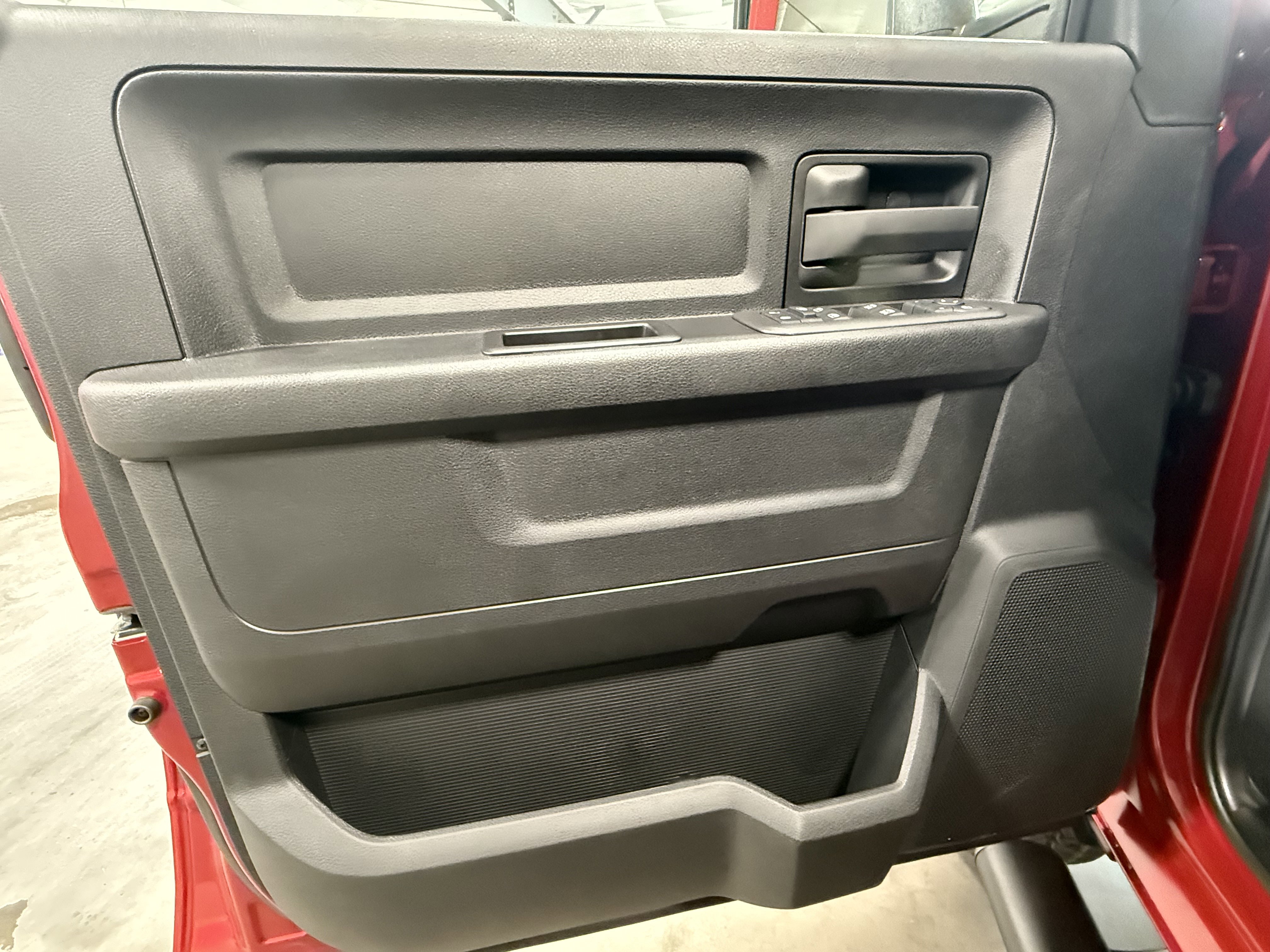 New 2026 RAM 2500 Tradesman AWD/4WD image 19