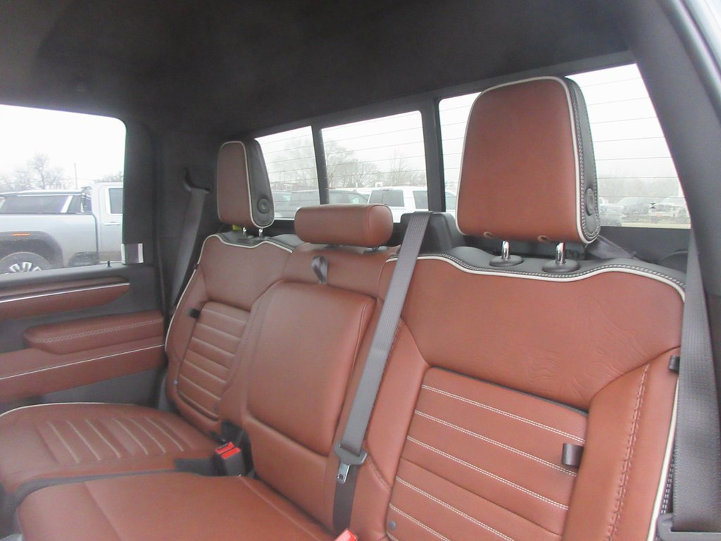 New 2026 GMC Sierra 2500 Denali Ultimate image 16