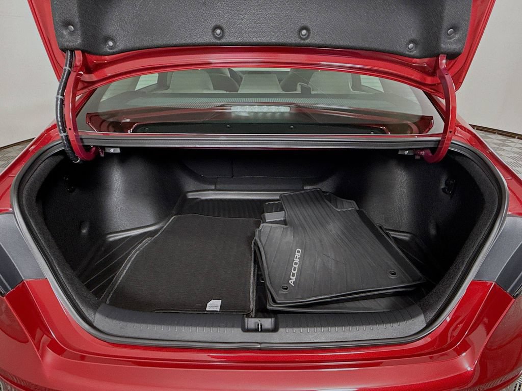 Certified 2023 Honda Accord EX image 22