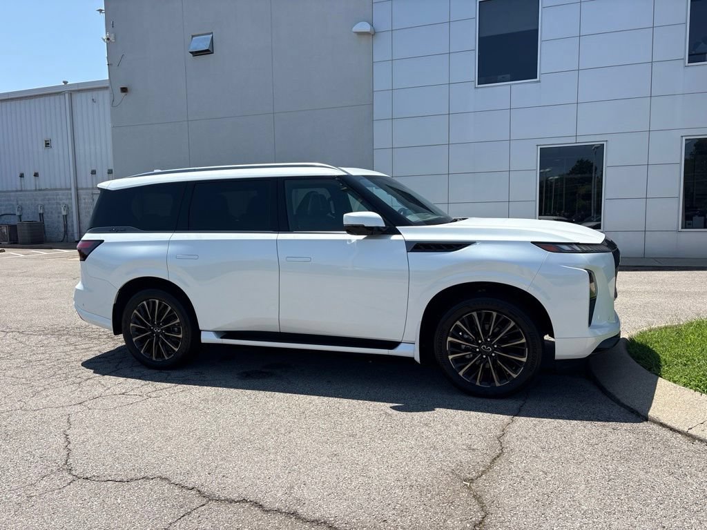 Used 2026 INFINITI QX80 Autograph w/ Premium Cargo Package AWD/4WD image 4