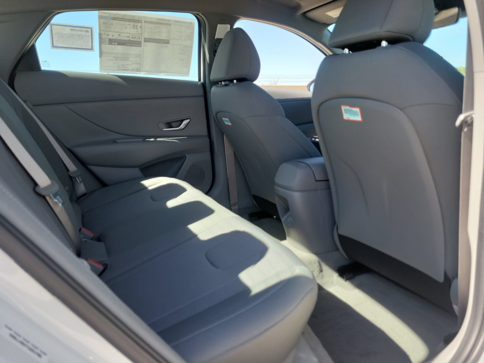 New 2026 Hyundai Elantra SE FWD image 17