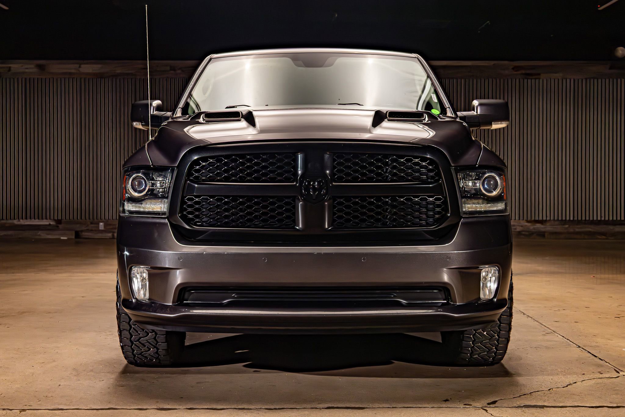 Used 2017 RAM 1500 Sport w/ Convenience Group AWD/4WD image 2