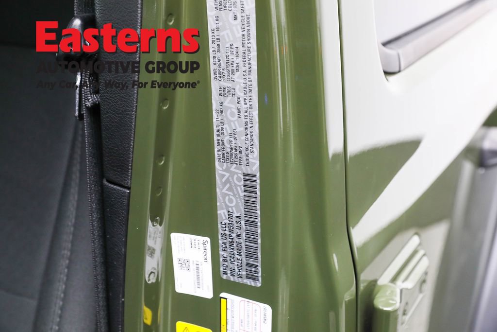 Used 2023 Jeep Wrangler Unlimited w/ Cold Weather Group image 33