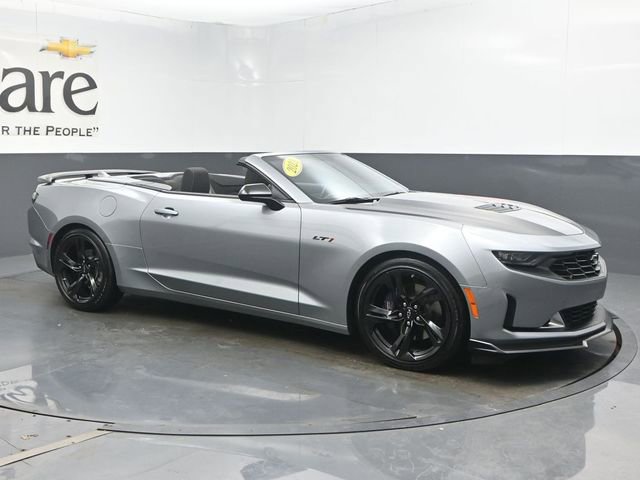 Used 2023 Chevrolet Camaro LT w/ RS Package image 6