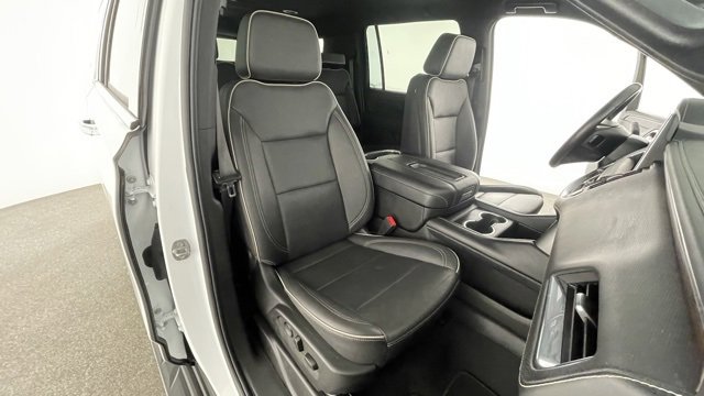 Used 2023 Chevrolet Suburban Premier image 48