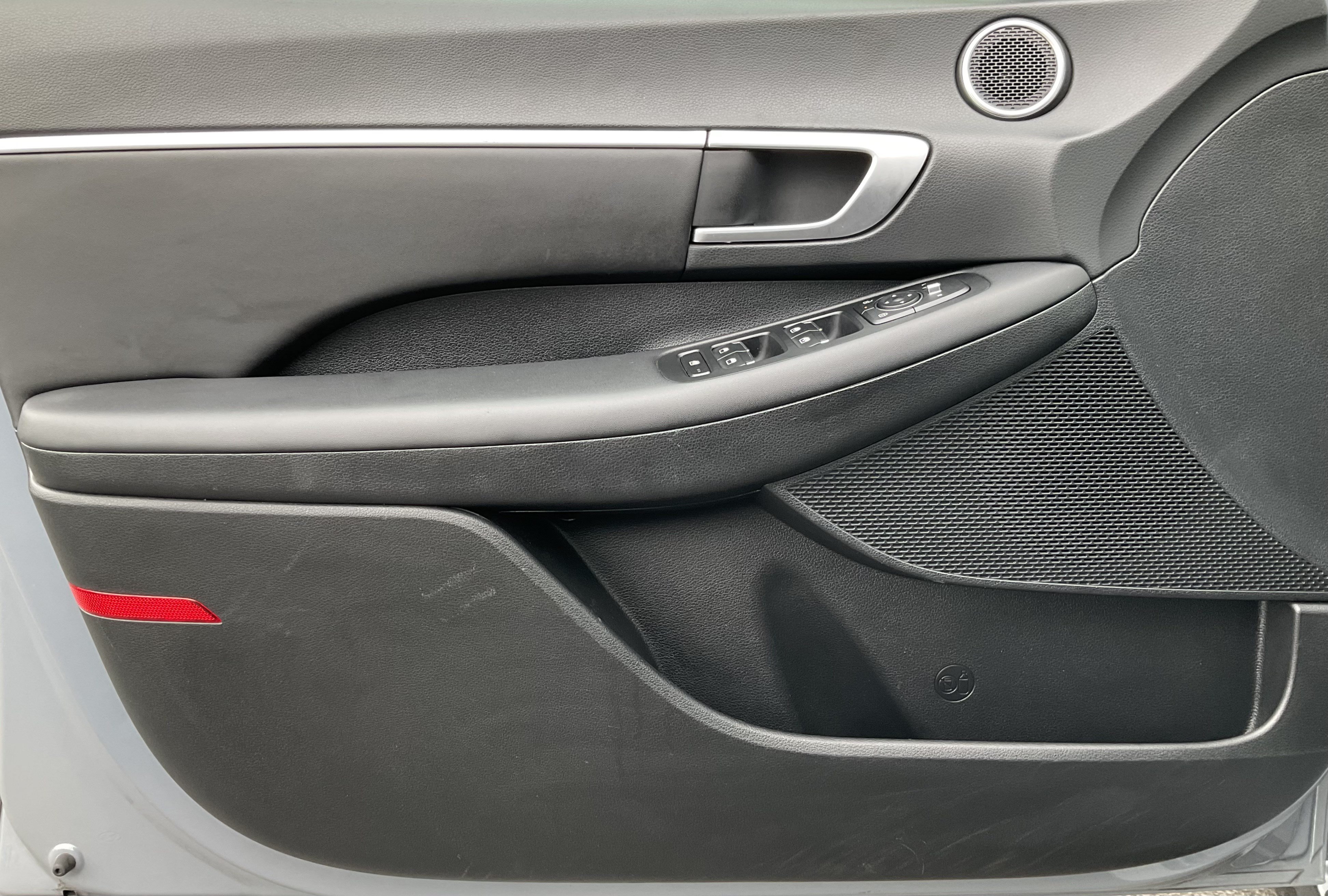 Used 2025 Hyundai Sonata SEL FWD image 24