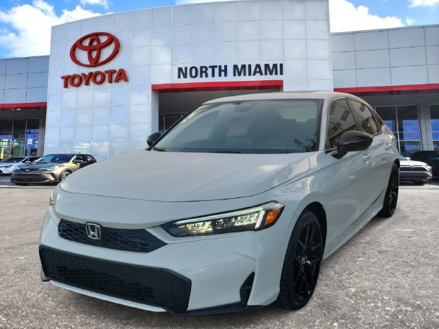 Used 2025 Honda Civic Sport image 2