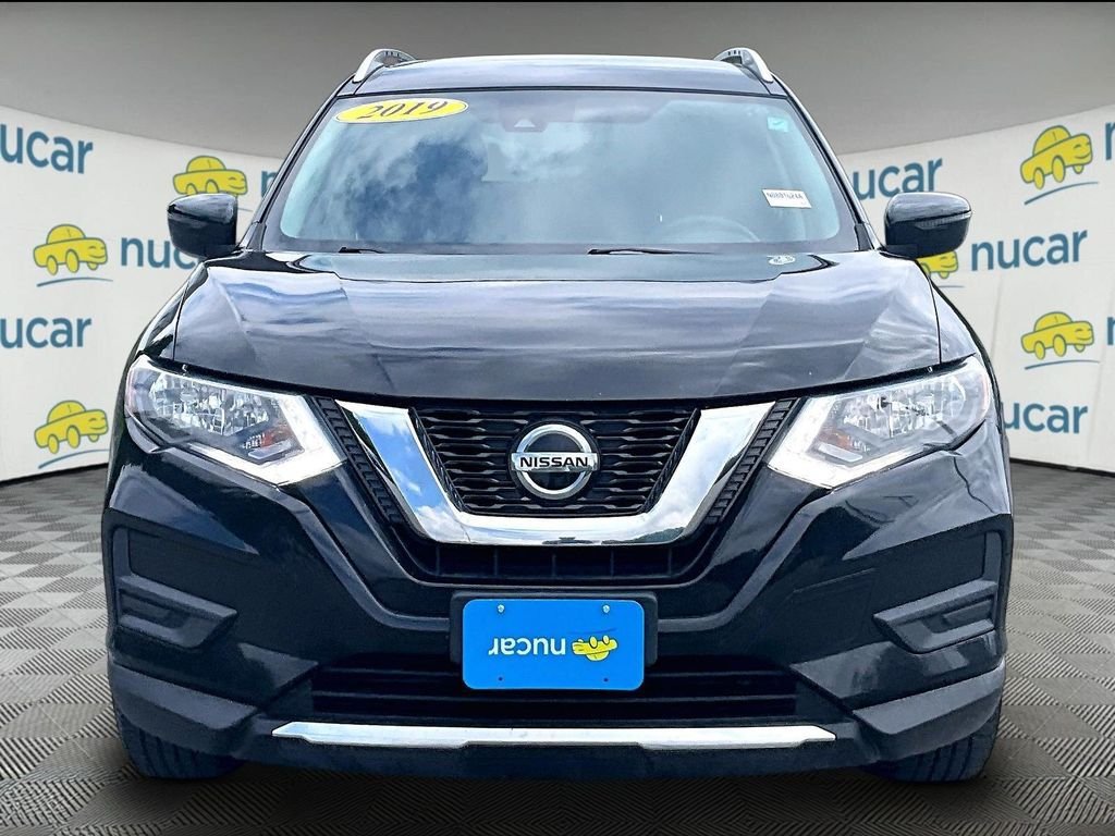 Used 2019 Nissan Rogue SV AWD/4WD image 2