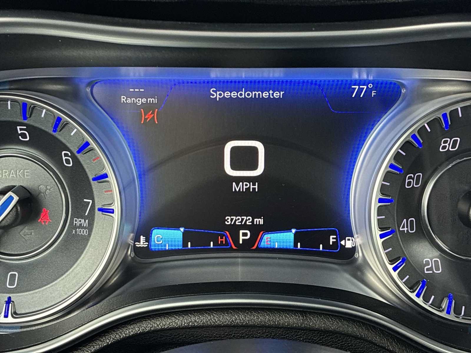 Used 2017 Chrysler 300 Limited AWD/4WD image 10