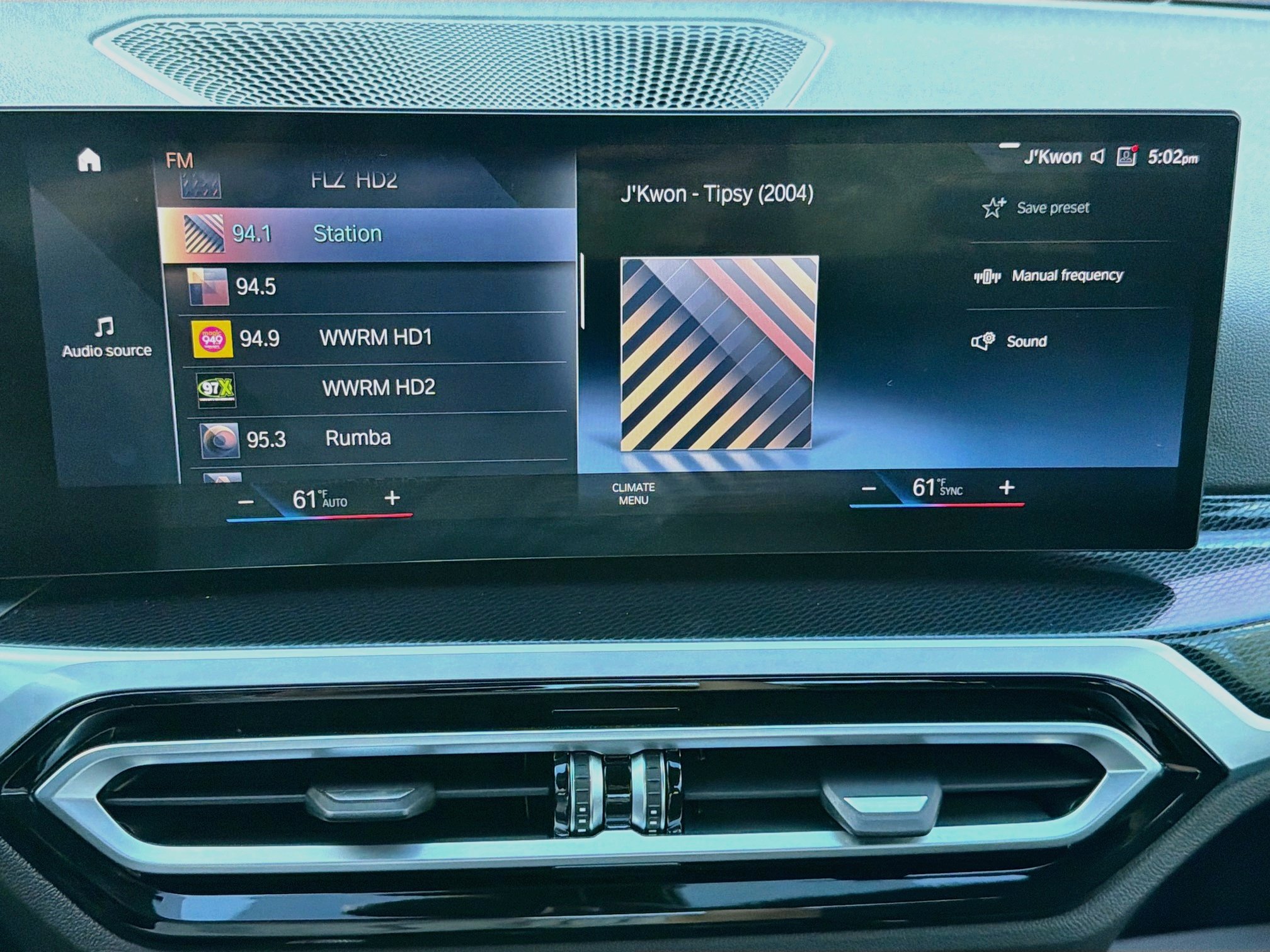 Used 2023 BMW 230i Coupe w/ M Sport Package RWD image 31