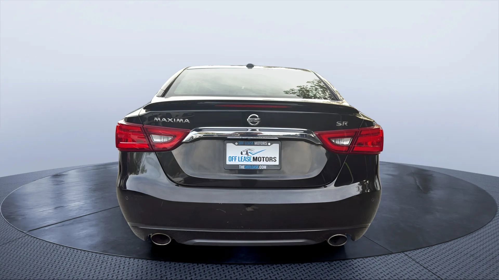 Used 2016 Nissan Maxima SR image 4