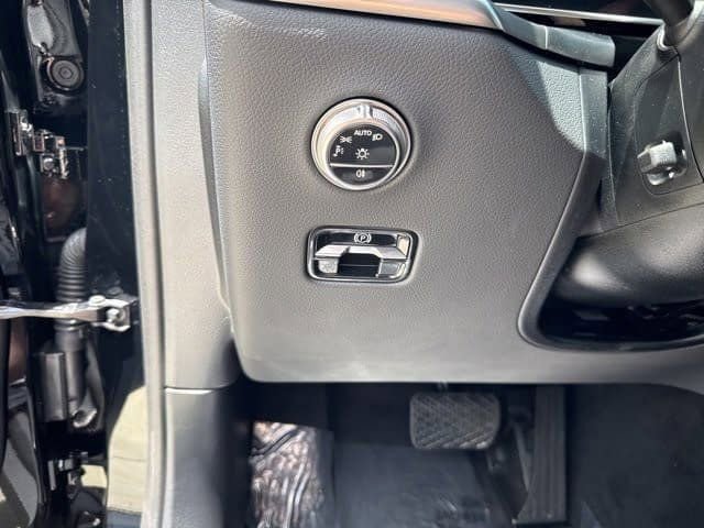 New 2025 Mercedes-Benz GLC 350e 4MATIC image 19