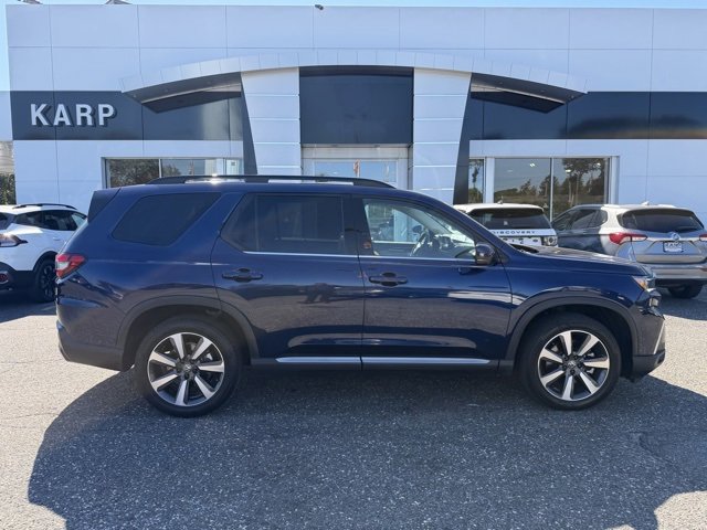 Used 2024 Honda Pilot Touring image 14