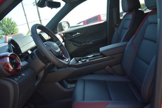 New 2027 Chevrolet Equinox RS w/ Safety and Technology Package FWD image 26