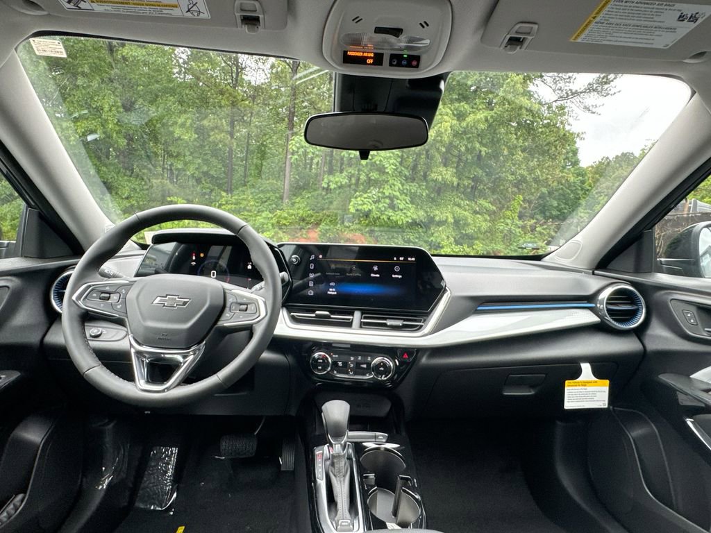 New 2026 Chevrolet Trax LT w/ Driver Confidence Package FWD image 30