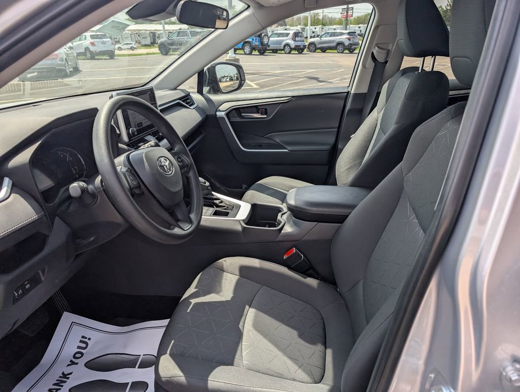 Used 2024 Toyota RAV4 XLE image 14