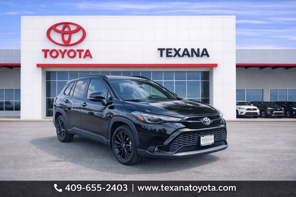 Used 2025 Toyota Corolla Cross AWD Hybrid image 1