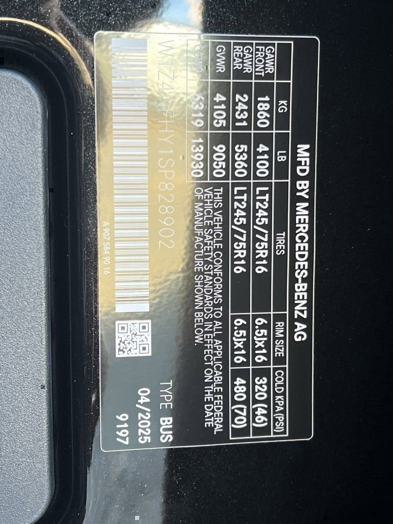 New 2025 Mercedes-Benz Sprinter 2500 image 10