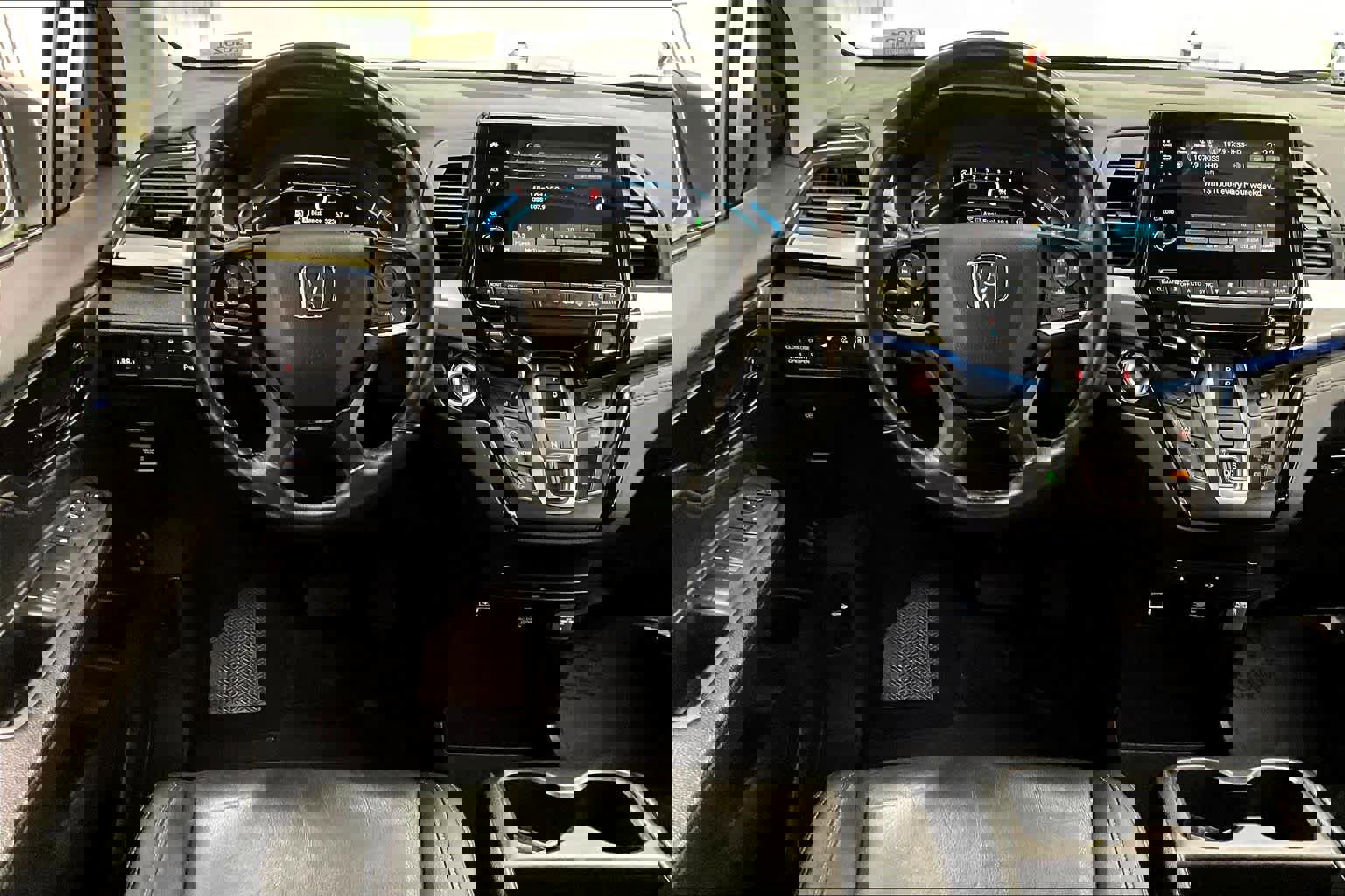 Used 2023 Honda Odyssey Touring image 8