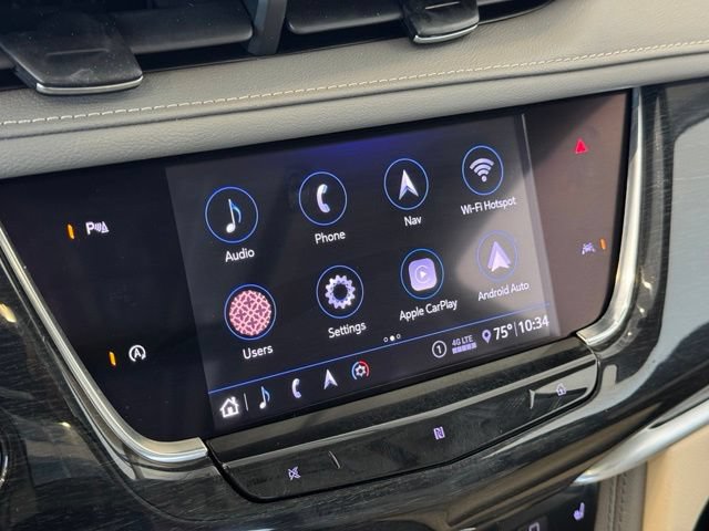 Used 2020 Cadillac XT6 Premium Luxury AWD/4WD image 2