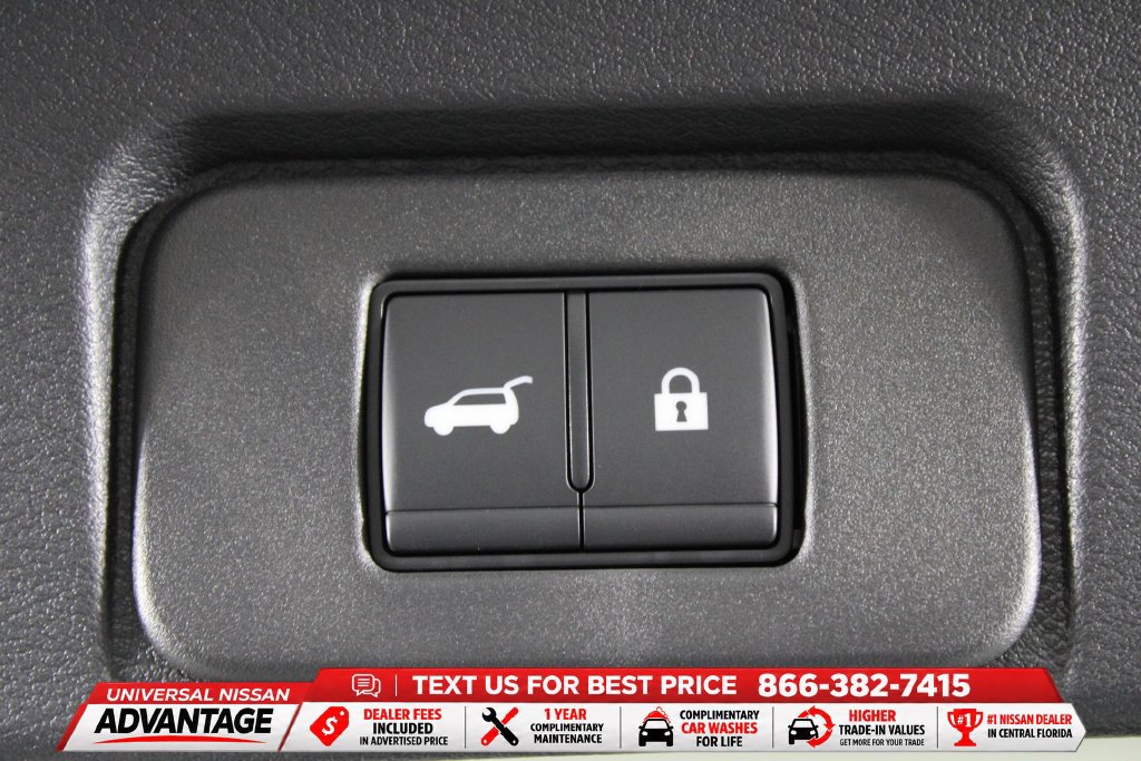 New 2026 Nissan Rogue SV FWD image 15