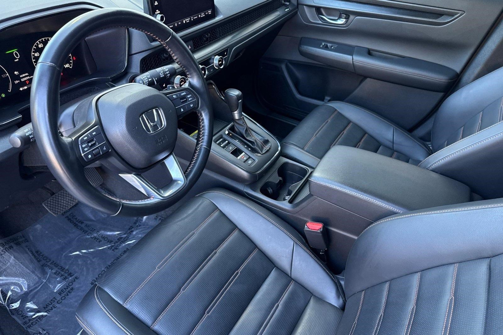 Certified 2025 Honda CR-V Sport-L image 4