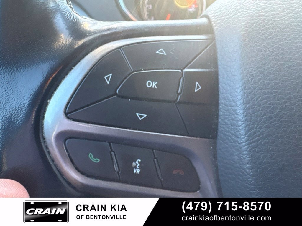 Used 2021 Jeep Cherokee Latitude Lux w/ Comfort/Convenience Group AWD/4WD image 30