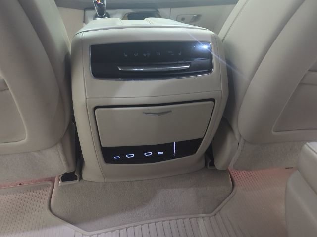 Used 2022 Cadillac Escalade Premium Luxury Platinum w/ LPO, Radiant Package image 37