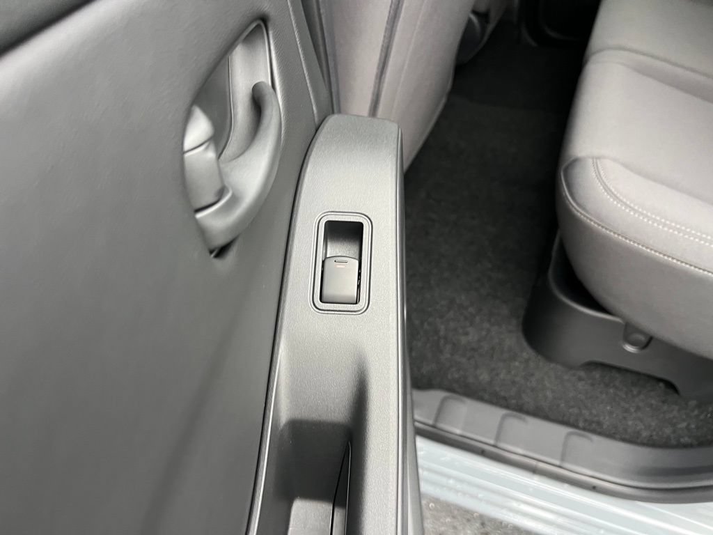 New 2026 Nissan Frontier SV w/ All-Weather Content Package AWD/4WD image 19