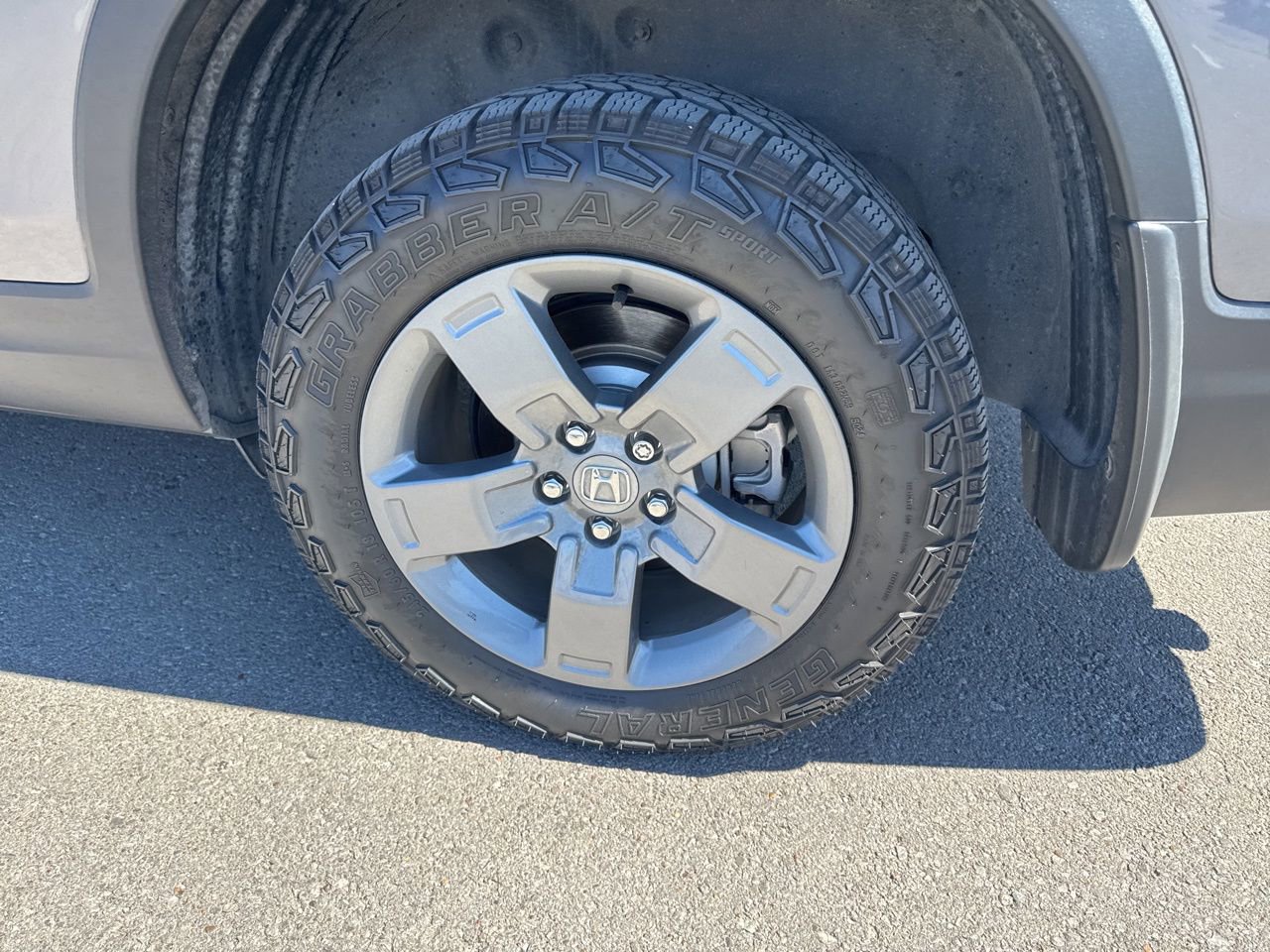 Used 2025 Honda Ridgeline TrailSport image 11