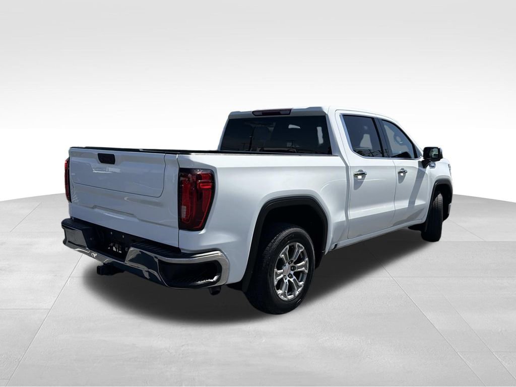 Used 2022 GMC Sierra 1500 SLT w/ SLT Convenience Package AWD/4WD image 3