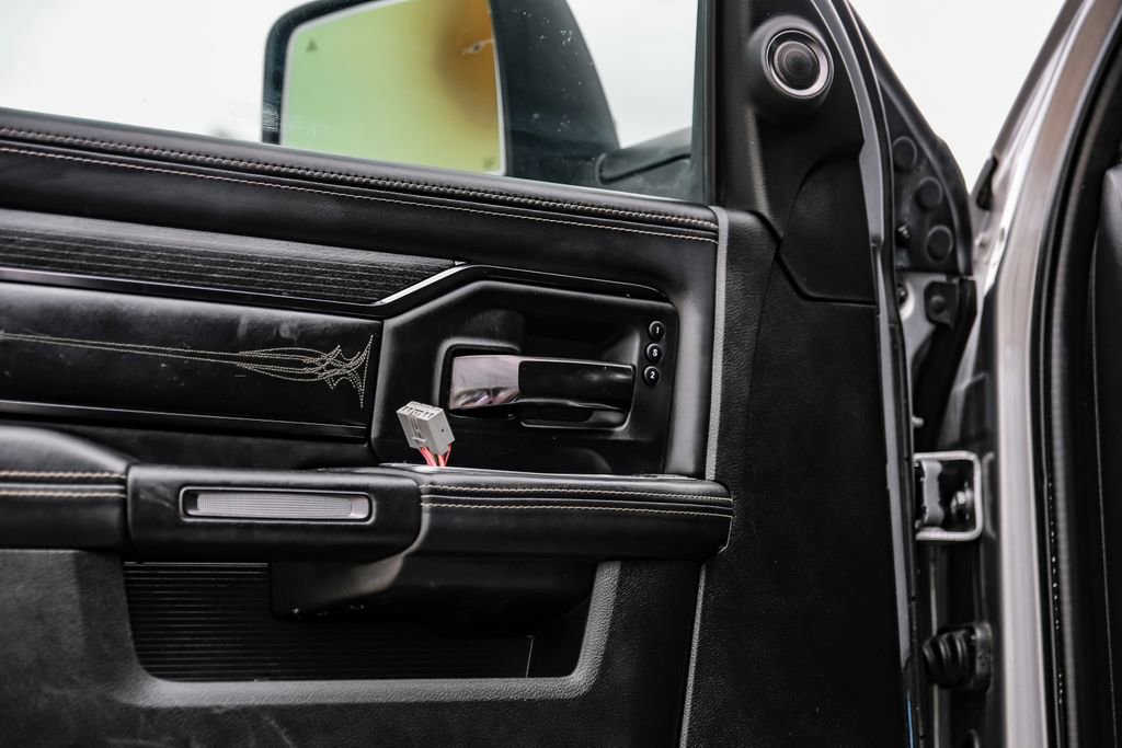 Used 2023 RAM 3500 Limited AWD/4WD image 52